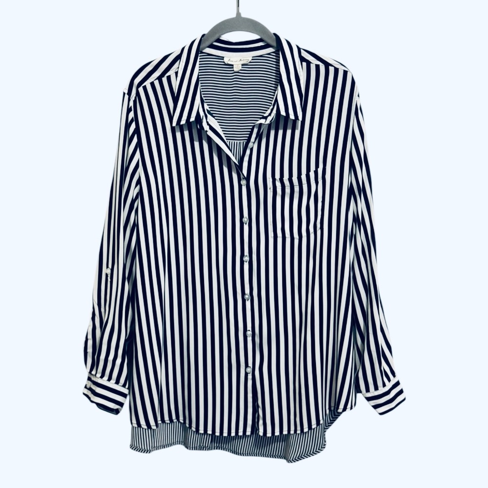 Jane and Delancey Button Down Women 1X Navy White Stripe Coastal Blouse Nautical